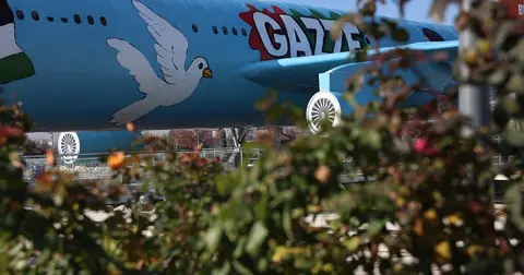 KONYA BÜYÜKŞEHİR, ŞEHRE GELENLERİ “GAZZE” MESAJIYLA KARŞILIYOR