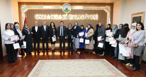 Bursa'da Osmangazili kadınlar geleceğe umutla bakıyor