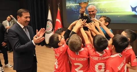 Konya Karatay’da Dostluk ve Kardeşlik Turnuvası sona erdi