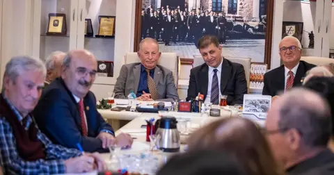 İzmir'de Başkan Tugay’dan sosyal konut vurgusu