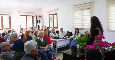 Antalya Büyükşehir’den yaş almış bireylere evde çiçek yetiştiriciliği eğitimi