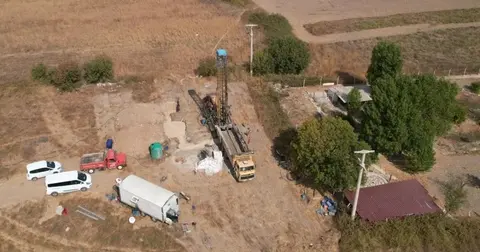 İZSU, İzmir'in kuzey ilçelerinde 15 sondaj kuyusu açma çalışmalarını başlattı
