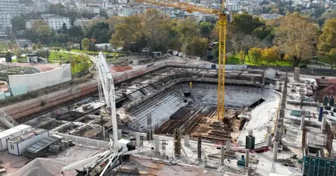 Bursa Atatürk Spor Salonu şekilleniyor
