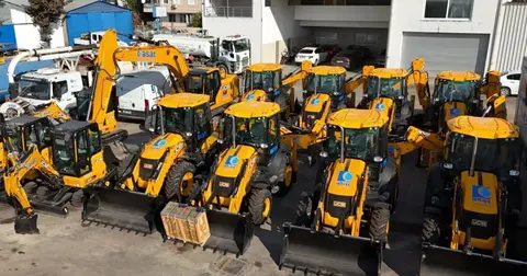 Antalya’da altyapı hizmetlerine 13 yeni araç