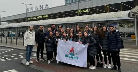 Nevşehir Belediyesi SK Kadın Sutopu Takımı Çekya’da