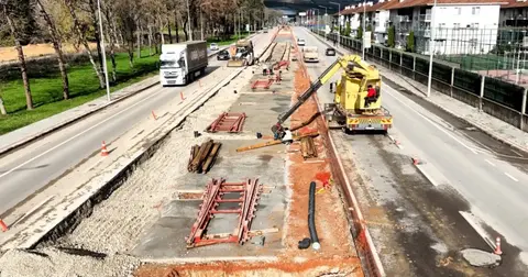 Kocaeli'de Kartepe Tramvay Hattı İnşaatına Başlandı