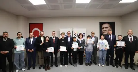 Mersin’de Çocuk Meclisi’nin son toplantısı yapıldı