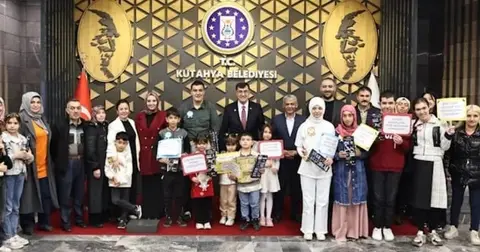 Kütahya'da Başkan Kahveci, özel öğrencileri ağırladı