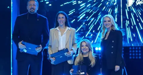 Halkbank Gençİz Zirvesi'nde 5 binden fazla genç buluştu; yeni kart ve kredi paketleri duyuruldu