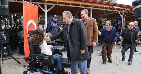Mustafa Yalçın'dan 'Engelliler Günü' mesajı