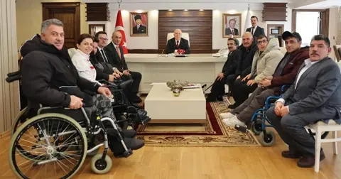 Erzurum'da Engelliler Meclisi'nden Başkan Sekmen'e ziyaret