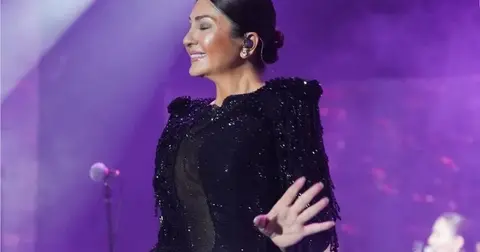 Sibel Can yine zirvede