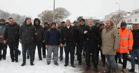 Kayseri Melikgazi'den yoğun kar mesaisi