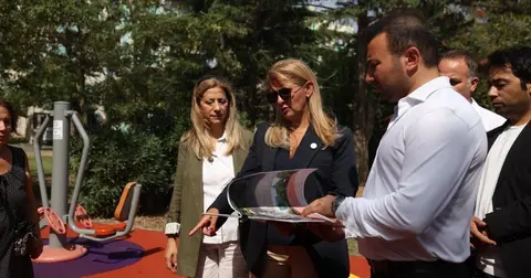 Bakırköy'de 2025'te 24 park yenilendi, spor alanları modernize edildi