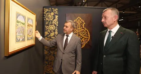 Kocaeli'de 'Mukaddes Emanetler' ve 'Ramazaniyyeler' Sergileri Açıldı
