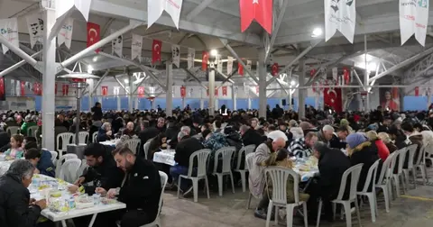 İzmit Belediyesi Mahalle İftarlarına Ayazma'dan Başladı