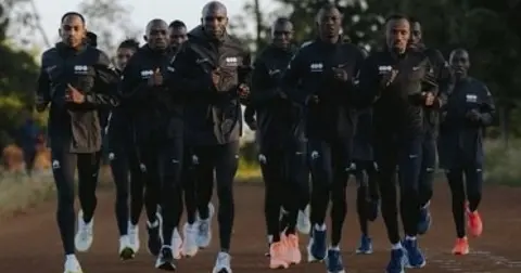 Huawei, Eliud Kipchoge'nin koşu takımıyla ortaklık kurarak sporda yeni olanaklar yaratıyor