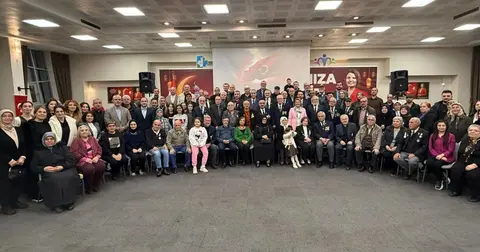 İzmit Belediyesi şehit aileleri ve gaziler için iftar düzenledi