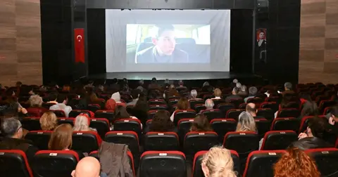 Ödüllere doymayan “Tavşan İmparatorluğu” izleyiciyle buluştu