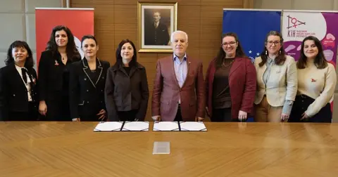 Bursa Büyükşehir'den kadınlara hak bilinci desteği