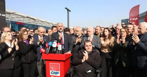 CHP Bursa'dan 19 Mart mesajı: Millete koşanlar kazanacak