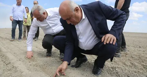 BAŞKAN ERKOYUNCU, PANCAR EKİMİNE START VERDİ