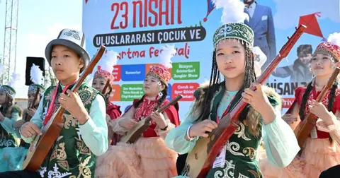 Dünya çocukları Antalyalı çocuklar ile buluşacak