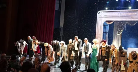 Kocaeli Şehir Tiyatroları Bursa izleyicisiyle buluştu
