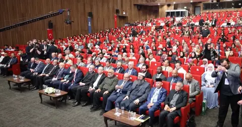 Yabancı akademisyenler bu sempozyumda buluştu