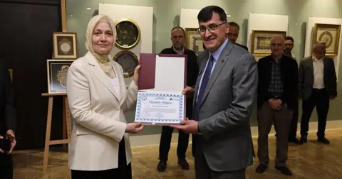 Kütahya’da tezhip sanatı sergisi sanatseverlerle buluştu