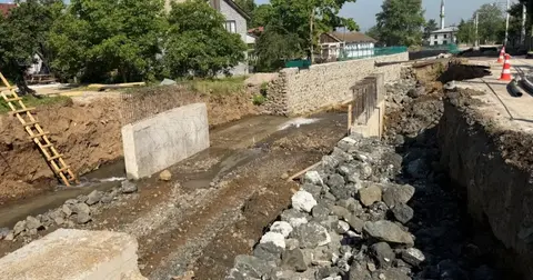 Düzce Aydınpınar’da hasar gören köprüler yenileniyor