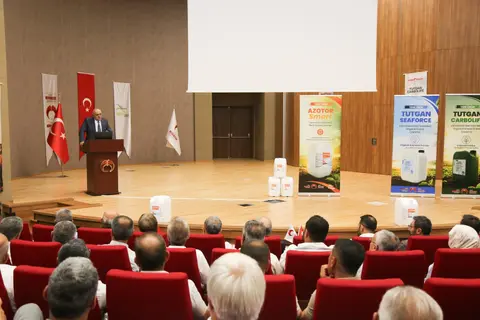 Konya Şeker ve KGTÜ'den Türkiye'ilk: Akıllı Mikrobiyal Gübre