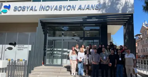 Konya'da SİA gençliği Yaz Okulu’nu tamamladı