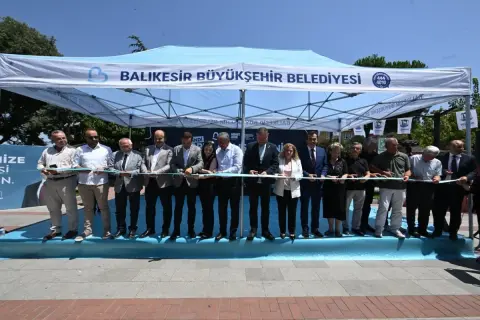 Balıkesir Büyükşehir Belediyesi İvrindi'de beş projeyi açtı