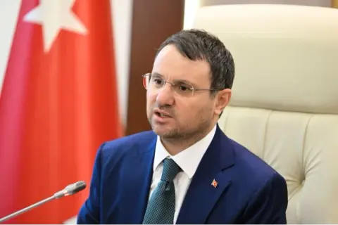 Adalet Bakanı Gürlek: Yeni nesil suç örgütü operasyonunda 50 şüpheli gözaltında, kamu görevlileri de arasında