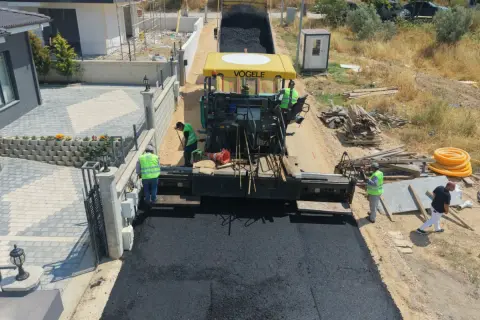 Nilüfer'de 9 mahallede 44 sokak asfaltlandı