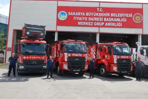 Sakarya'da itfaiye filosuna 70 milyon TL yatırım: 6 yeni araçla filoda 64 araç