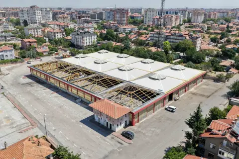 Meram'da Uzunharmanlar Pazarı tamamen yenileniyor