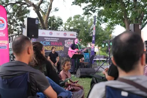 Maltepe’de Kent Orkestrası Konseri: Sandalyeni Kap Gel