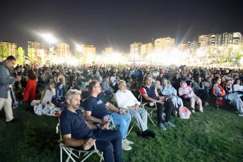 Talas'ta açık hava sineması yaz aylarında Türk sineması klasikleriyle devam edecek