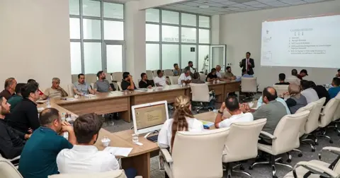 Belediye çalışanlarına iş güvenliği eğitimi