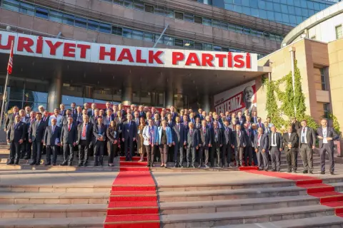 CHP'nin 81 il başkanı Ankara'da toplandı: 'Parti sahipsiz değil, buradadır'