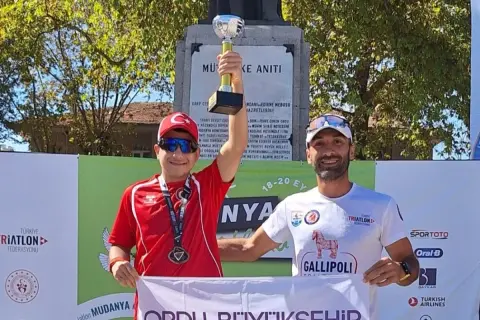 Ordu Belediye Sporcusu Yusuf Efe Gündüz Türkiye Şampiyonu