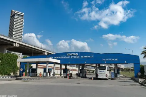 İzmir Otogarı'nda Yeni Ücret Tarifesi Açıklandı