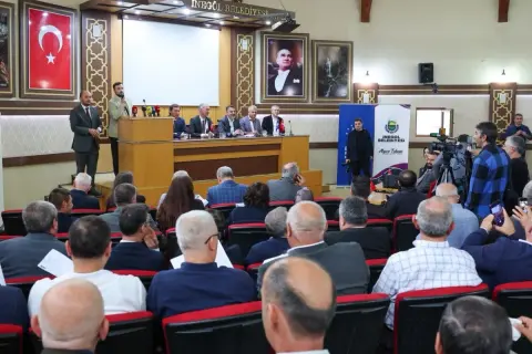 Bursa Büyükşehir'den İnegöl muhtarlara hizmet vaadi