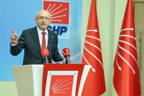 Kılıçdaroğlu: Belediyeleri sandıkta alamayanlar masa başı oyunlarıyla almaya çalışıyor