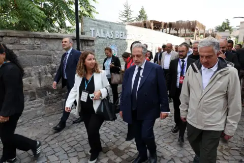 TKB Üyeleri Talas Osmanlı Sokağını Beğendi