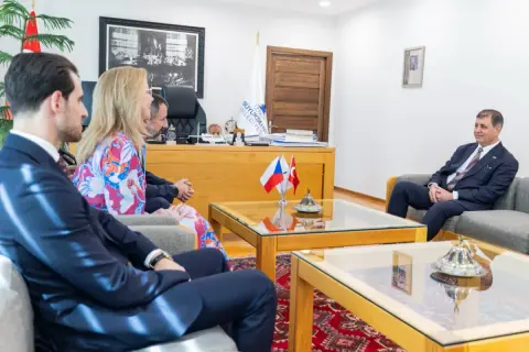 İzmir Büyükşehir Belediye Başkanı, Çek Büyükelçisiyle Buluştu
