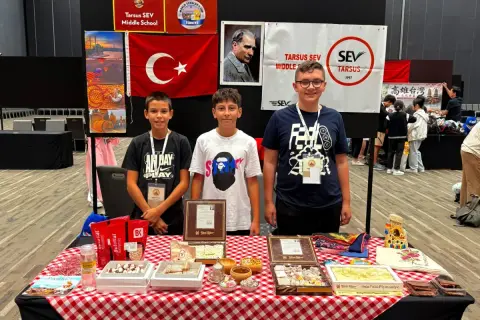 Tarsus SEV'den World Scholar's Cup'ta 4 madalya