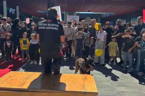 Maltepe Belediyesi Çocuklara Afet Eğitimi Verdi
